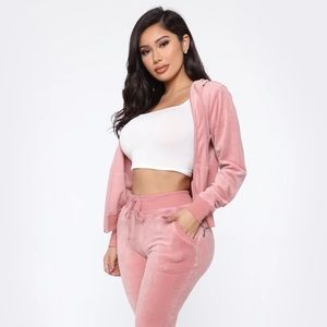 Fashion Nova sweat suit 2 piece